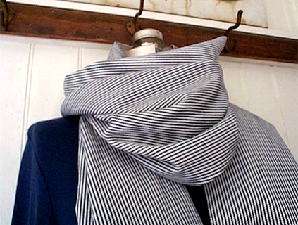 Bread_and_Roses_Indigo_Stripe_Scarf