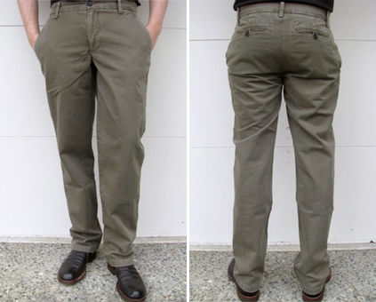 Wolf_vs_Goat_Chino_Olive