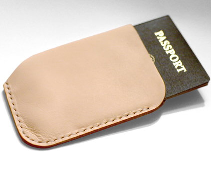 Corter_Passport_Sleeve