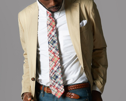 Dolbeau_Tie_Sale_1